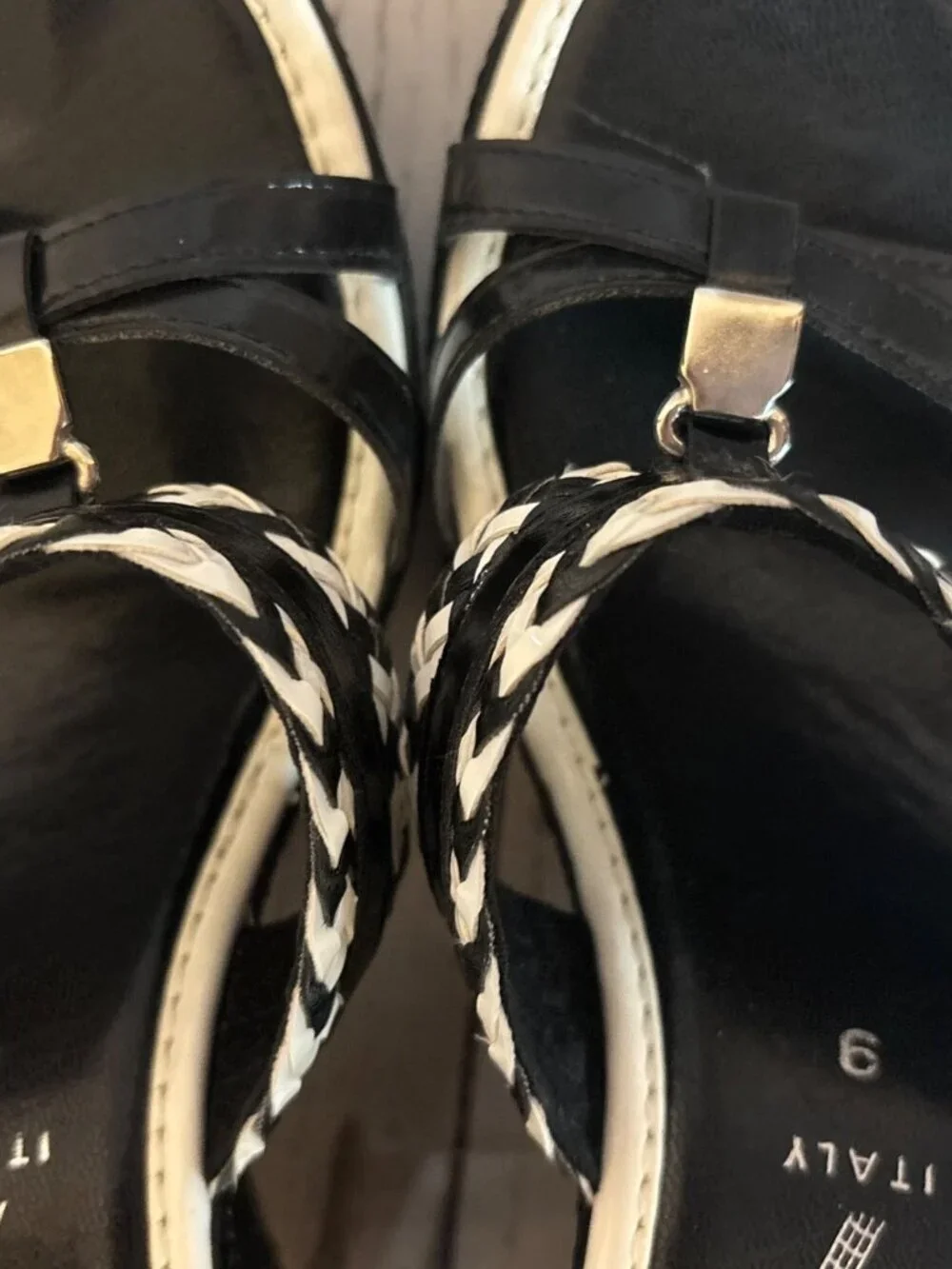 Italian Shoemakers Made In Italy Wedge Heel  Black & White Slide Sandals Shoes S